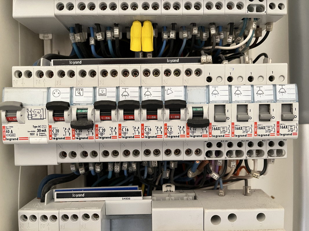 BC87A855-D1F8-4F5F-BB8C-FCB025299FA6