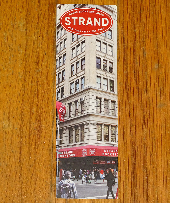 strandbookmarkphotoofbuilding2
