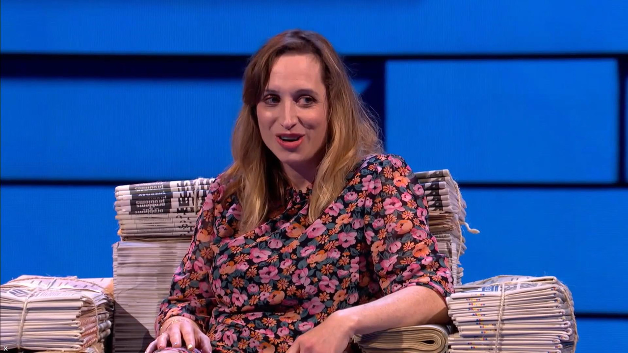 Isy Suttie 171021.mp4_snapshot_05.50_[2021.10.17_03.03.50]