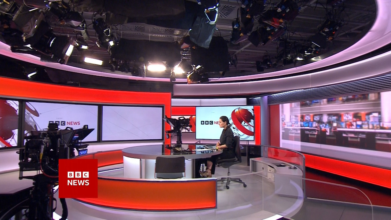04.04 - 05.30.00 - World Business Report. Business news..ts_snapshot_01.03.203
