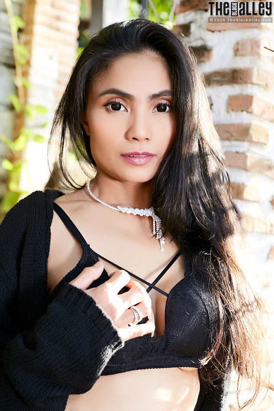 leah-07-019