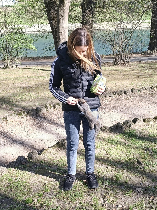 32