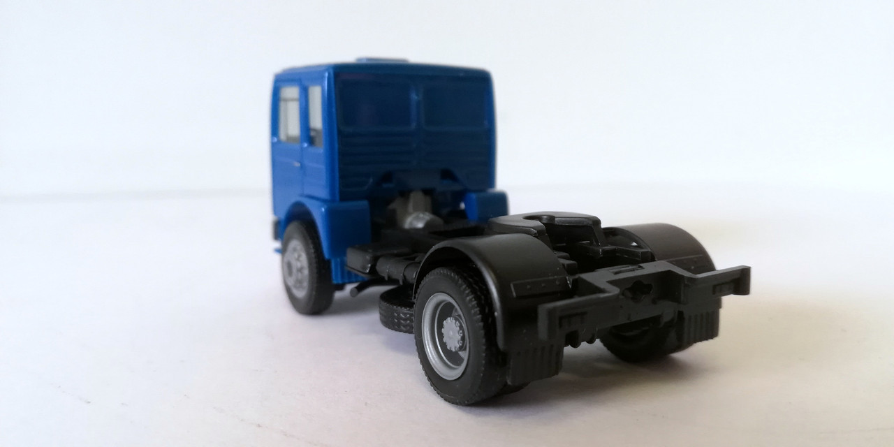 Mac (3186)