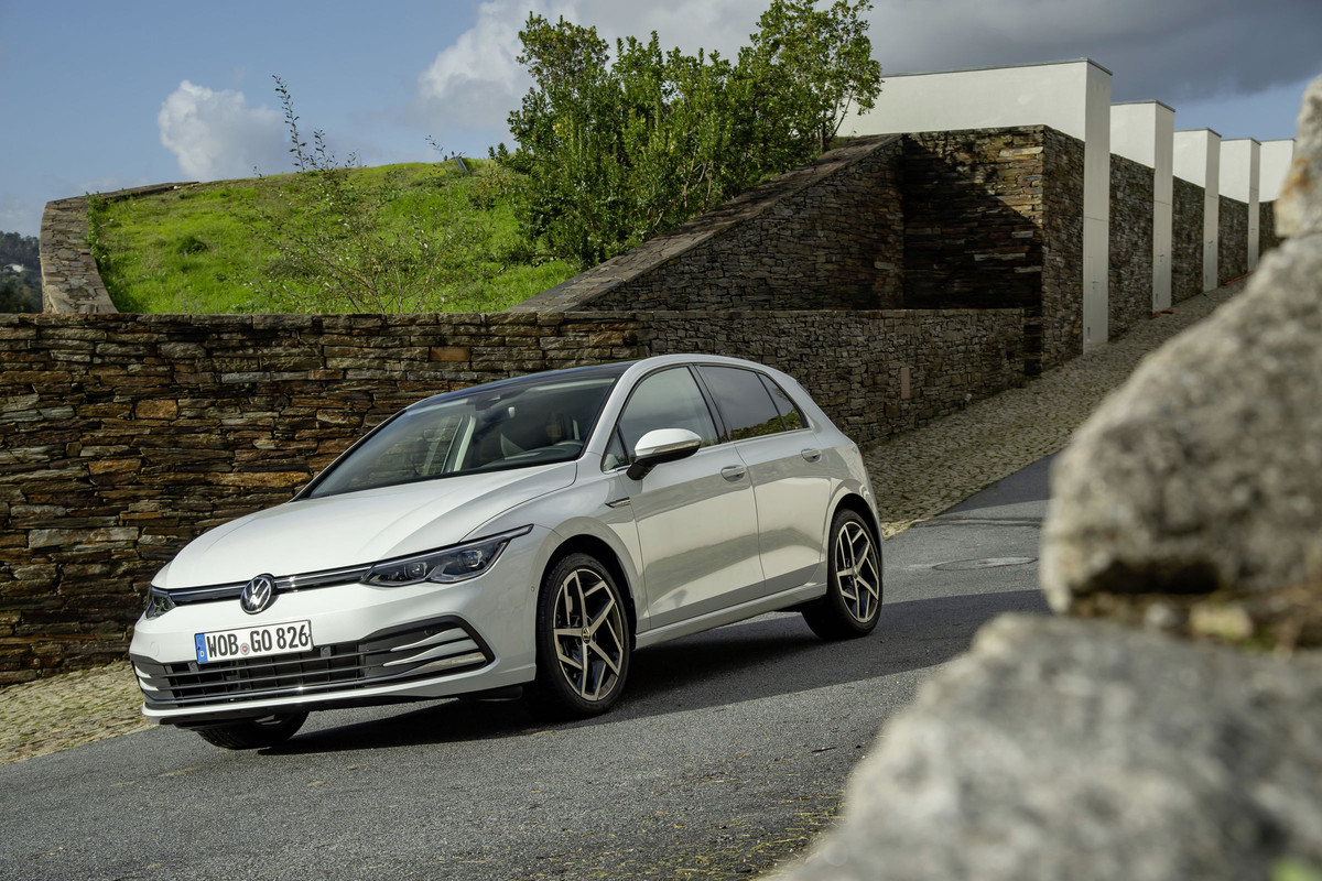 DB2019AU01959_overfull