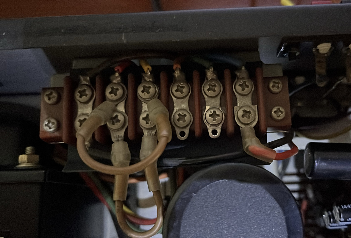 6CDD547F-EE63-4328-9BD9-D227244E2686