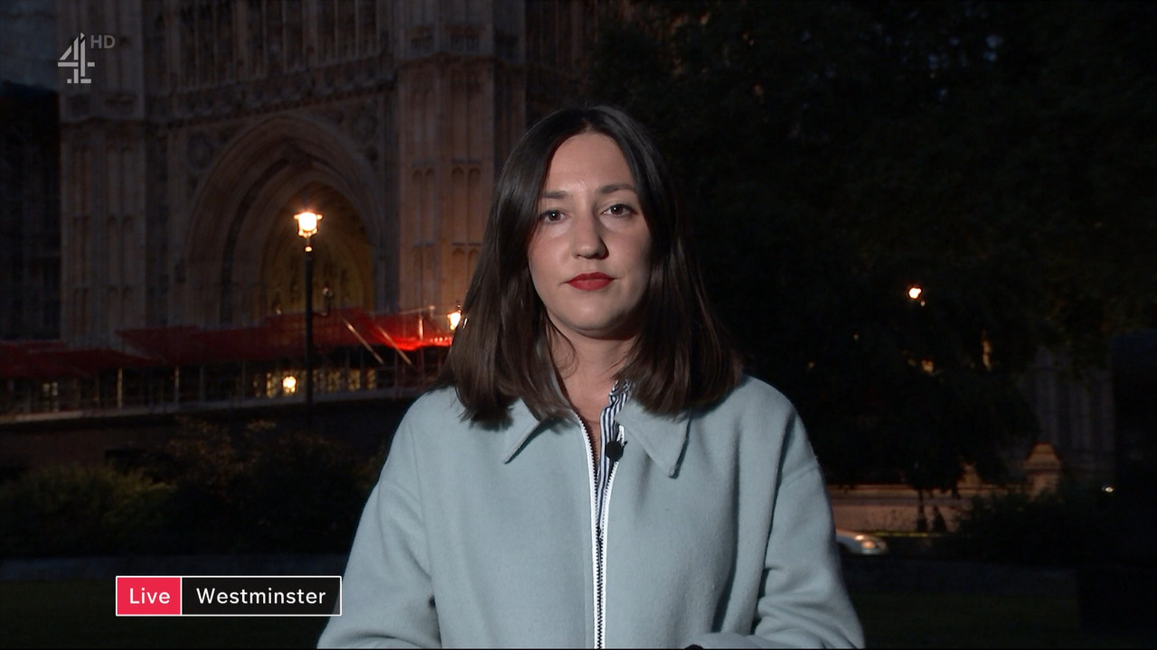 Channel 4 News_20210921_19002000.ts_snapshot_00.29.33.695