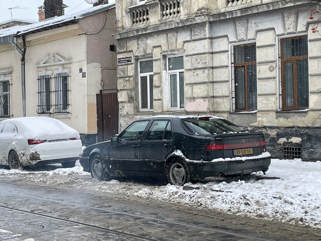 42FB634B-50D7-4BC7-8C7E-72F11A4E1E07