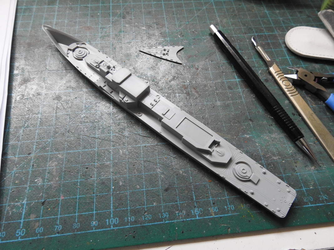 Russian Sovremenny Class Destroyer, 1/700 Dragon DSCN3225