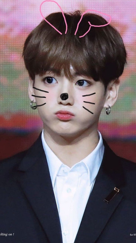 https://i.postimg.cc/MKsRT7xC/jungkook.jpg