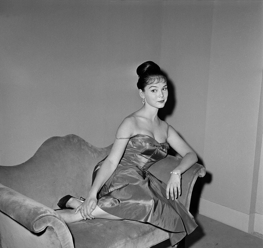 yvonne_craig_145