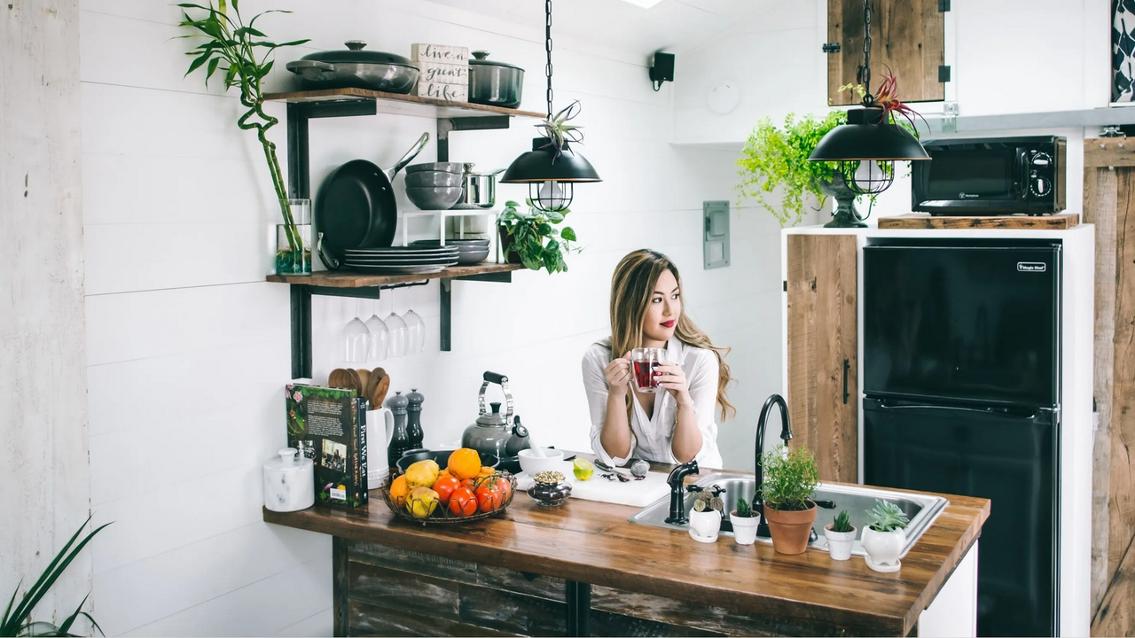 Transforma tu cocina pequeña: Consejos para la decoración perfecta y elegante