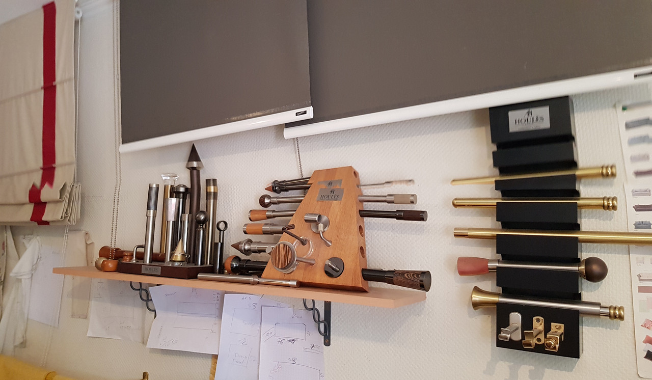 Tringles à rideaux de tapissier décorateur
