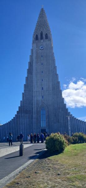 Del agua que brota de la lava al asfalto de la capital - Islandia, donde la tierra ruge. (15)