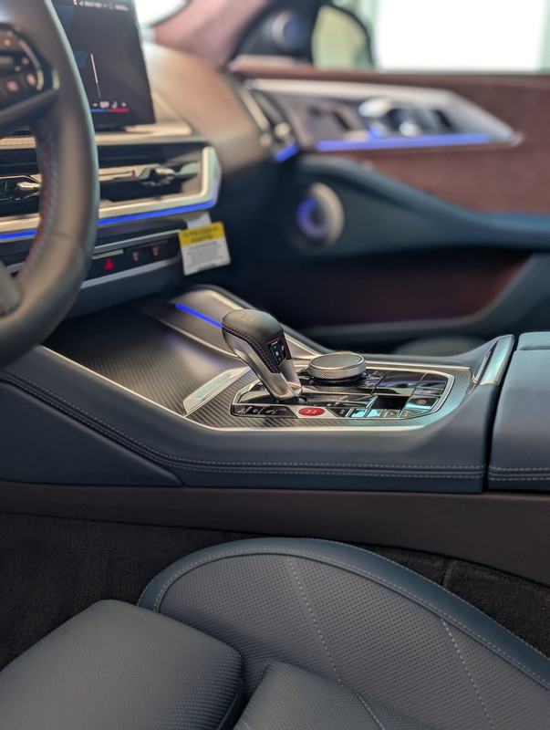 PXL_20250412_182318797.PORTRAIT