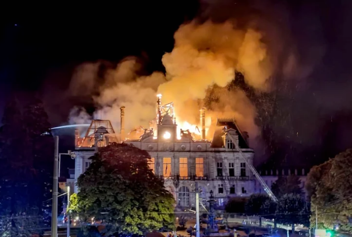 https://i.postimg.cc/MKzf0vvr/Capture-d-ecran-2026-10-19-191221.png