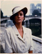 Jane-Seymour-me41