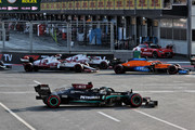 [Imagen: f1-gp-azerbaijan-domenica-gara-135.jpg]