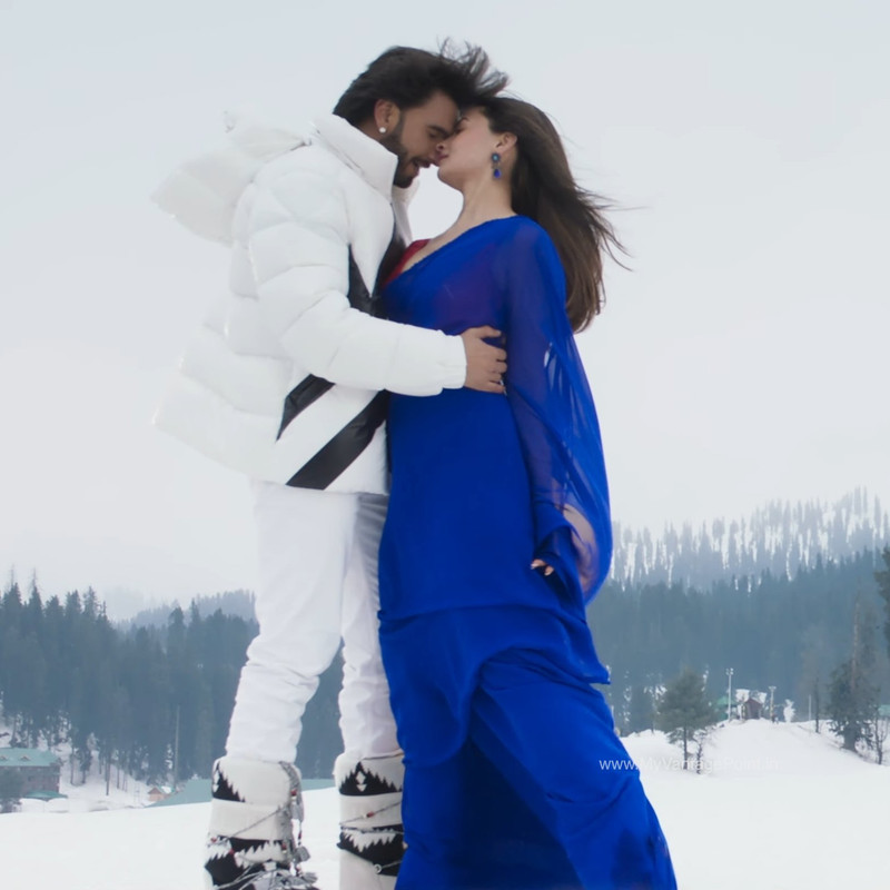 sexy-alia-bhatt-in-rocky-aur-rani-ki-prem-kahani-2023