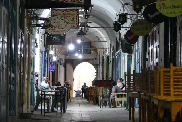 Una semana en Túnez por libre - Blogs de Tunez - Túnez ciudad. La Ville Nouvelle y la Medina (10)