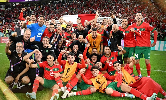 Tim nasional sepak bola Maroko sukses melaju ke babak semifinal Piala Dunia 2022 untuk pertama kalinya setelah menumbangkan Portugal.
