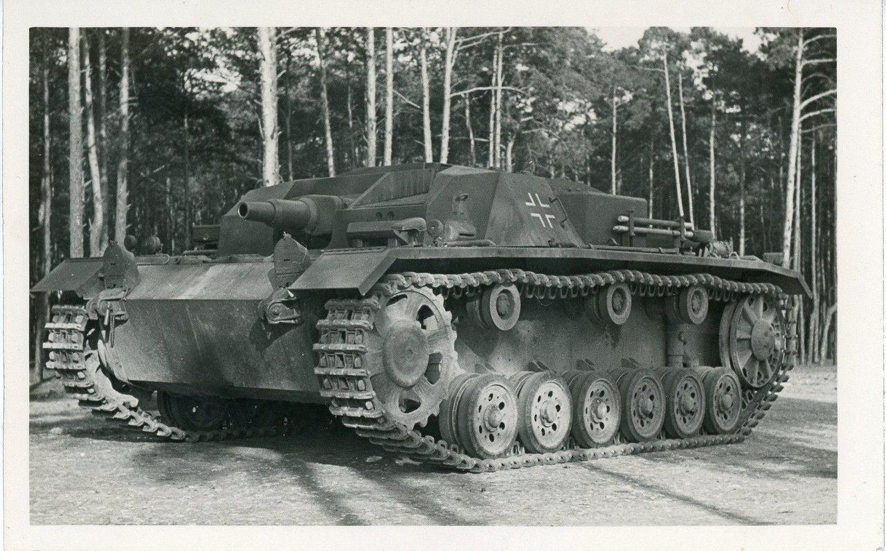 StuG Sturmgeschütz Tank Sturmartillerie Foto