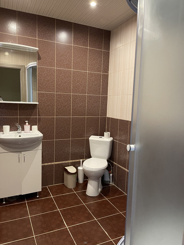 F61729F5-0677-46E6-8383-872A80B200F6