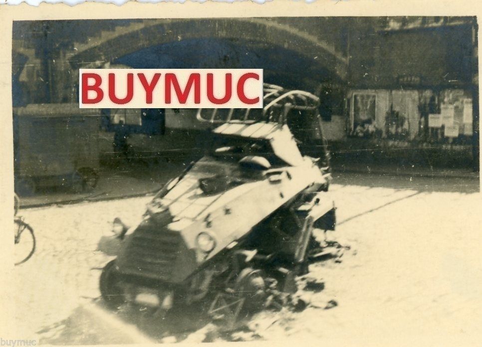 FOTO BELGIEN ZERSTÖRTER PANZER SPÄHWAGEN