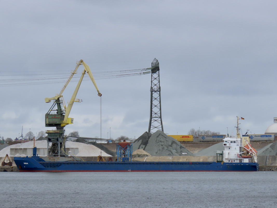 F167A96B-6E92-4CC8-93E8-6703933CC373