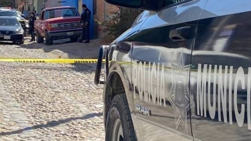 Continúa la violencia en Jalisco: Asesinan a mujer y a subdirector de la Policía Municipal