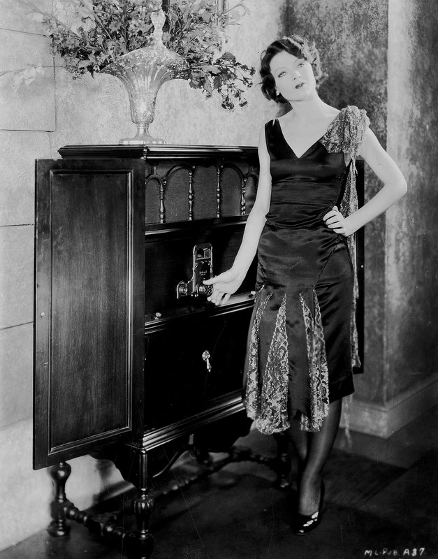 myrna_loy_mc98