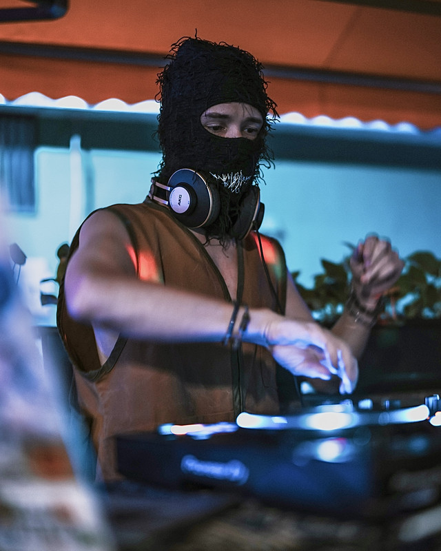 BARSY on decks