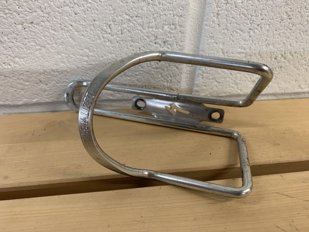 0F68D63A-570A-45F6-B423-2EB34A4FF015