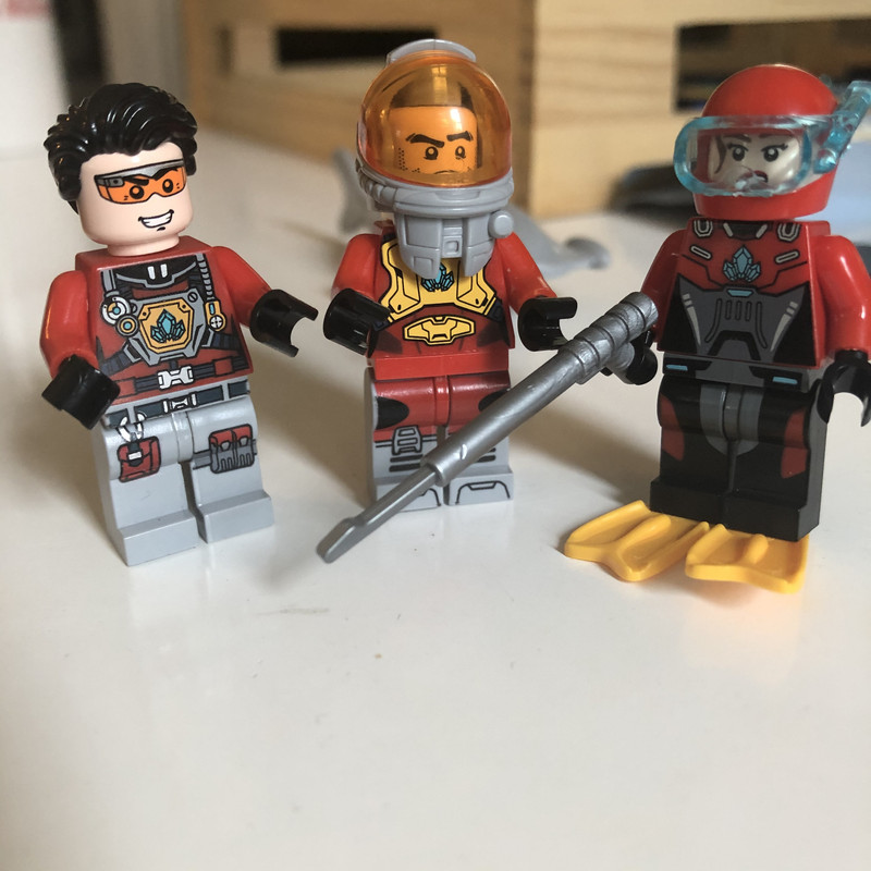 657D9F5F-843C-4414-A7D6-446AB6F66A3A