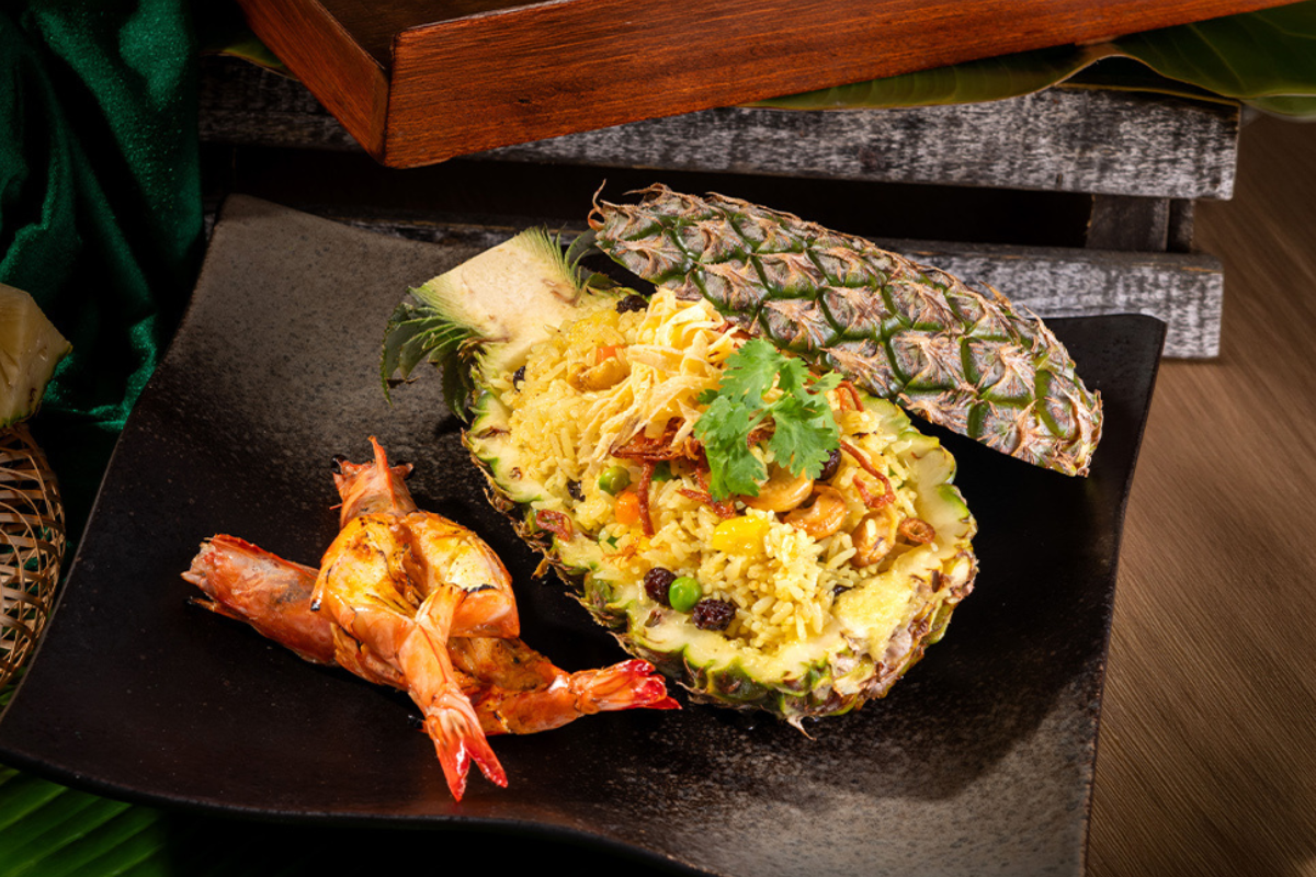 Tropical Flavours Meet Thai Tradition: Discover Plate Restaurant’s Pineapple Fried Rice