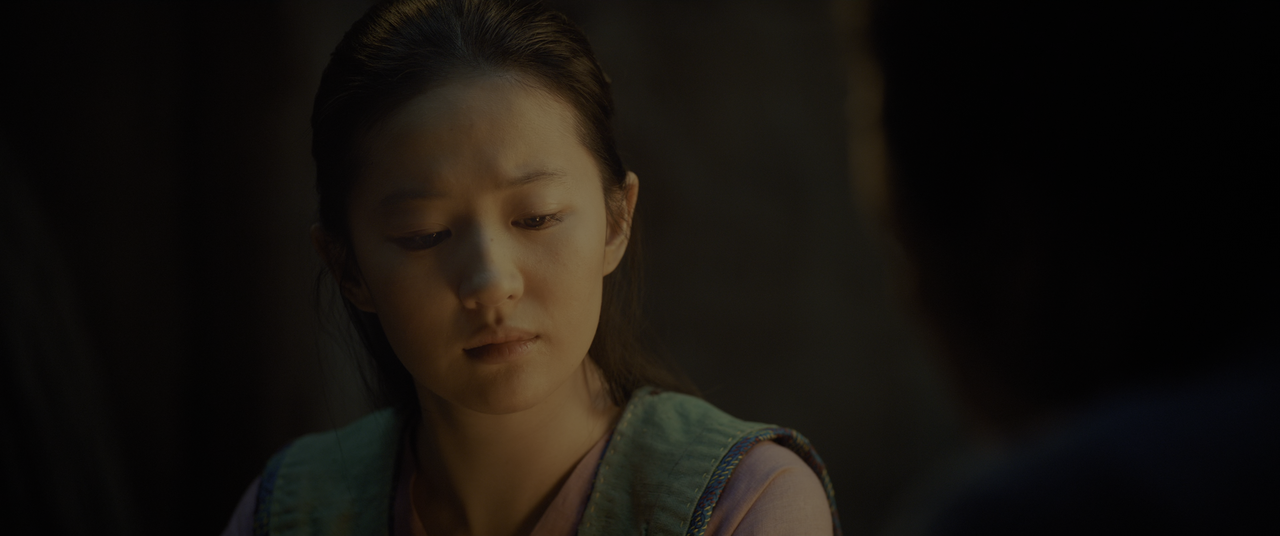 Mulan (2020) [BluRay Rip 2160p HEVC 10bit-HDR ITA-ENG DD AC3-SUBS] [M@HD].mkv_snapshot_00.24.27.354