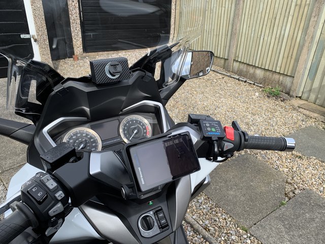 6308CB8C-0514-425A-8C36-4B52C2C9C0BD