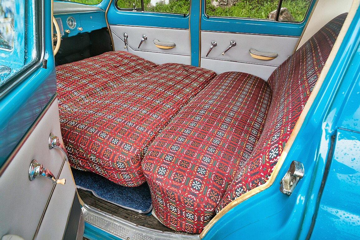 435334632_864698135460501_2538235125048677297_n