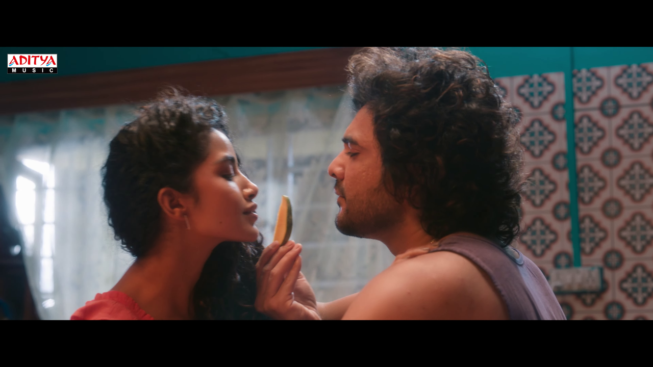 vlcsnap-2024-04-16-19h53m41s160