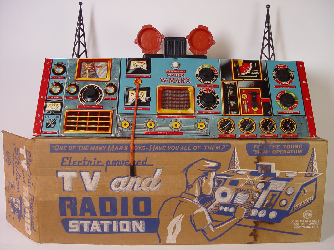 Radio-Toy.jpg