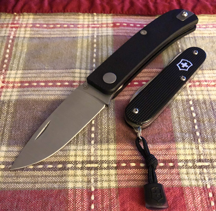 AE4AD1F2-9D28-4F41-8AED-D932BE4FF926