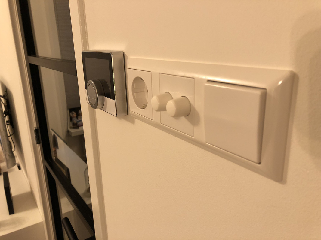 C3F985DF-8563-4191-B12F-718A619CDEF2