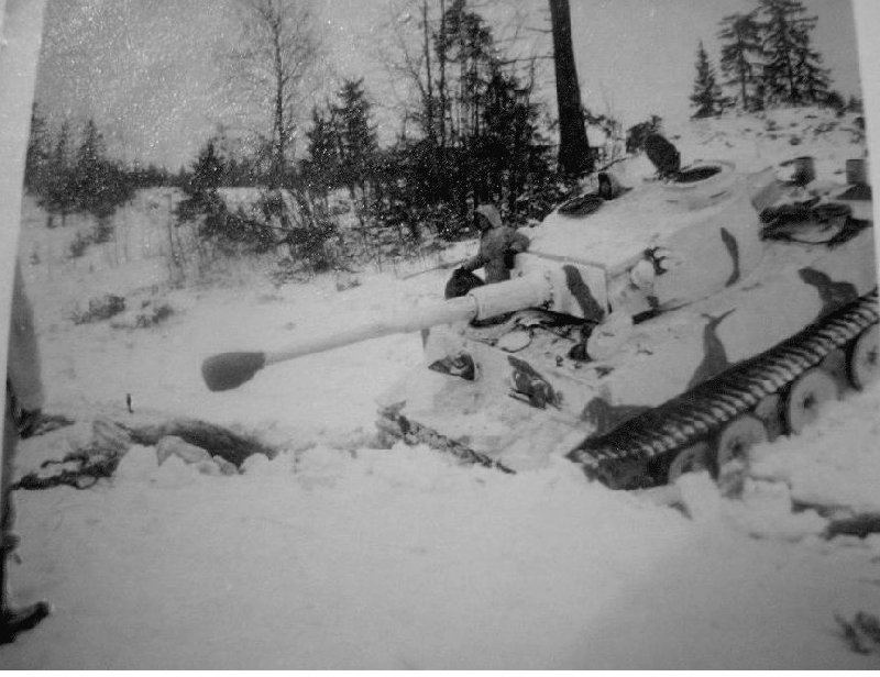 Tiger N°3 sPzAbt 502 Russie 1943. Tiger-3-1
