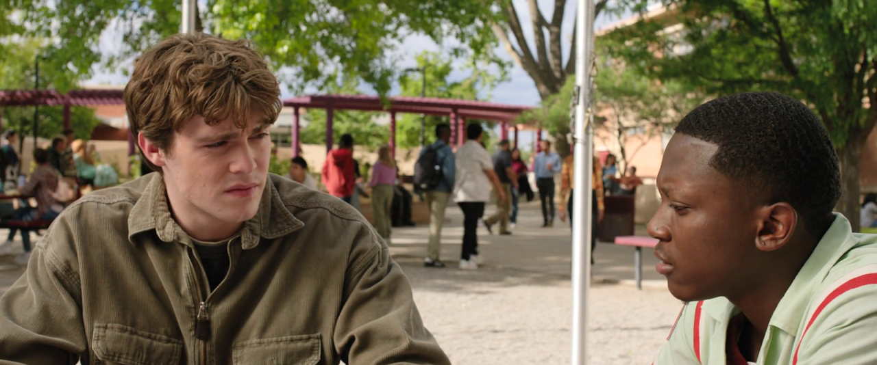 vlcsnap-2025-12-02-21h47m36s936