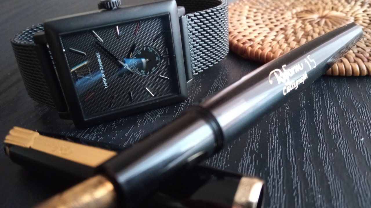 Feu de Stylos... et Montres - tome 3 - Page 22 IMG-20240127-160857