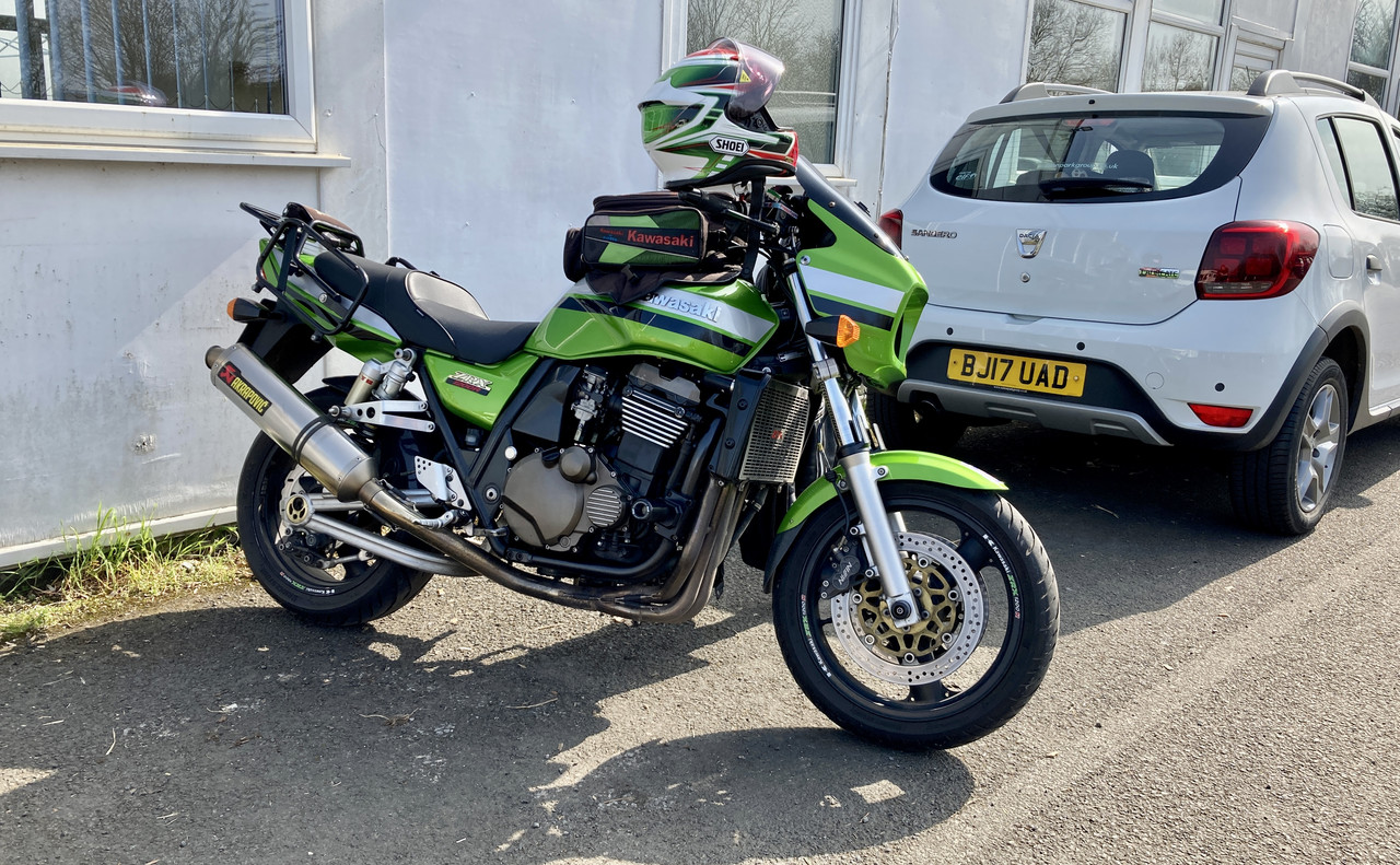 BFA121AB-B2E0-4E18-9A8E-168E5D7E4349