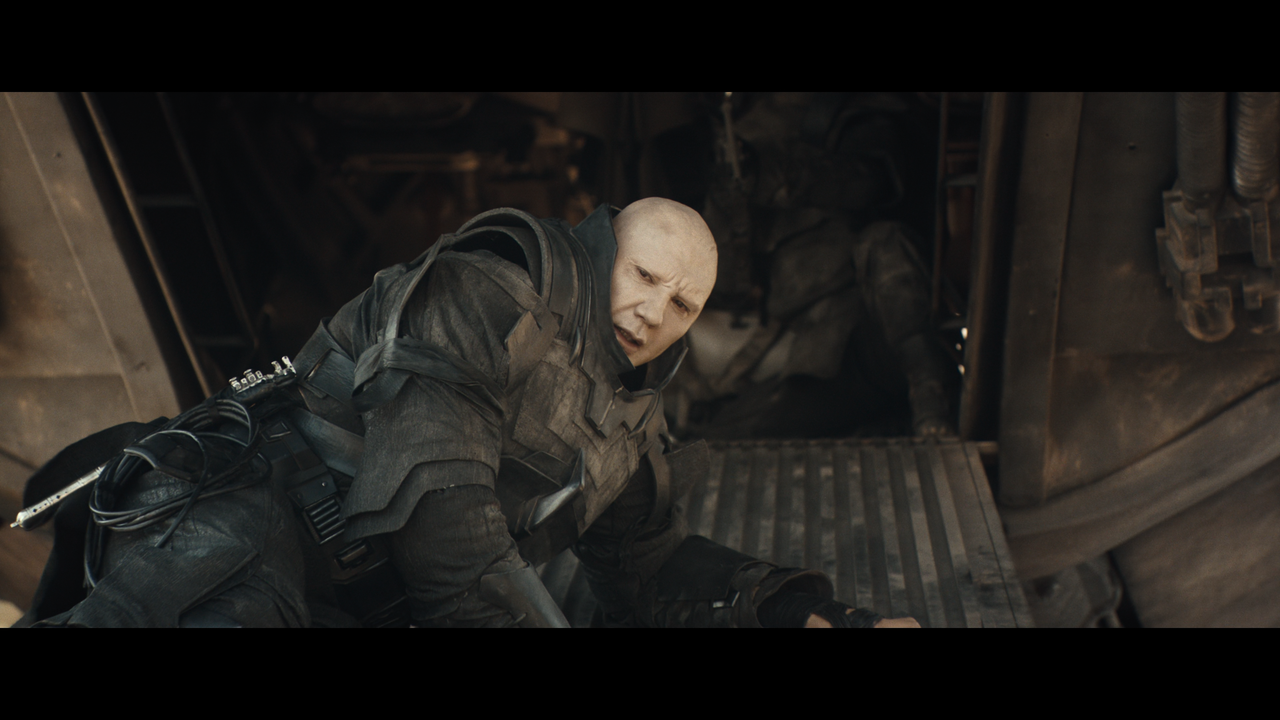 mpv-shot_Dune.Part.Two.2024.2160p.UHD.BDREMUX.HDR.DV.HEVC-Нечипорук_01_08_32_0005