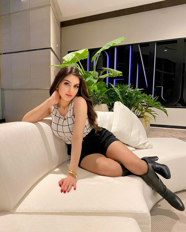 أسرار جمال أقدام حنين حمندوش  Haneen-hamandosh-1718040514902