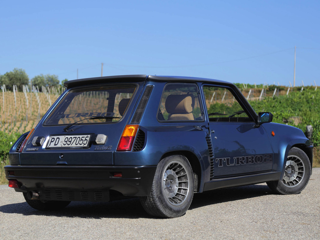 i-tamed-a-renault-5-turbo-ii-a-smiling-m