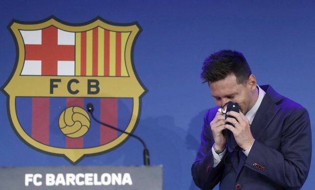 Messi llorando confirma su salida del Barça: "Me voy del club al que amo" Messi2