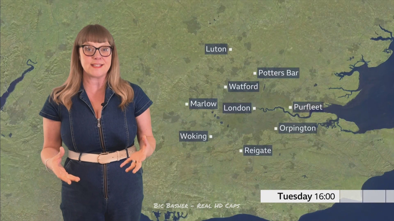 BBC News at One including BBC London News_20250429_13001400.ts_snapshot_45.54.798